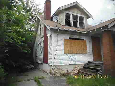 10310 Aurora (5)_m.jpg